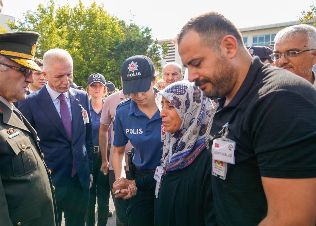 Şehit Polis Memuru Mustafa Peksoy, Son Yolculuğuna Uğurlandı