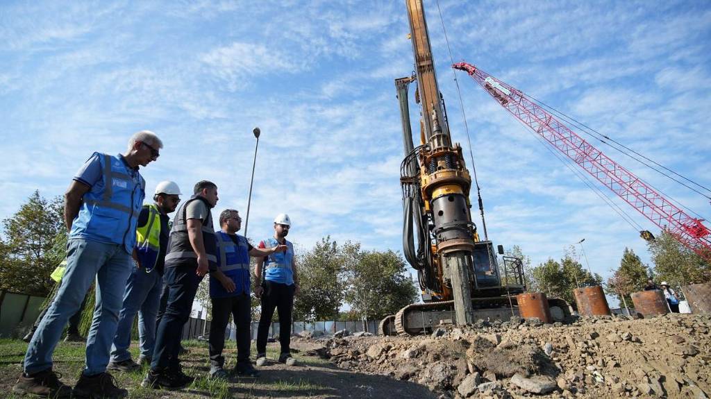 İstanbul'da Avcılar Menekşe Sahil Parkı'nda Güçlendirme Çalışmaları Başladı