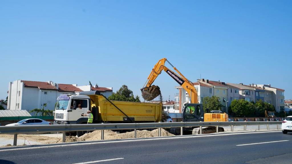 Silivri Selimpaşa Kocadere Deresi Islah Çalışmaları Başladı